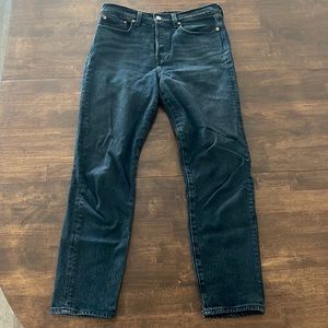 Levi wedgie, straight leg, washed black denim
